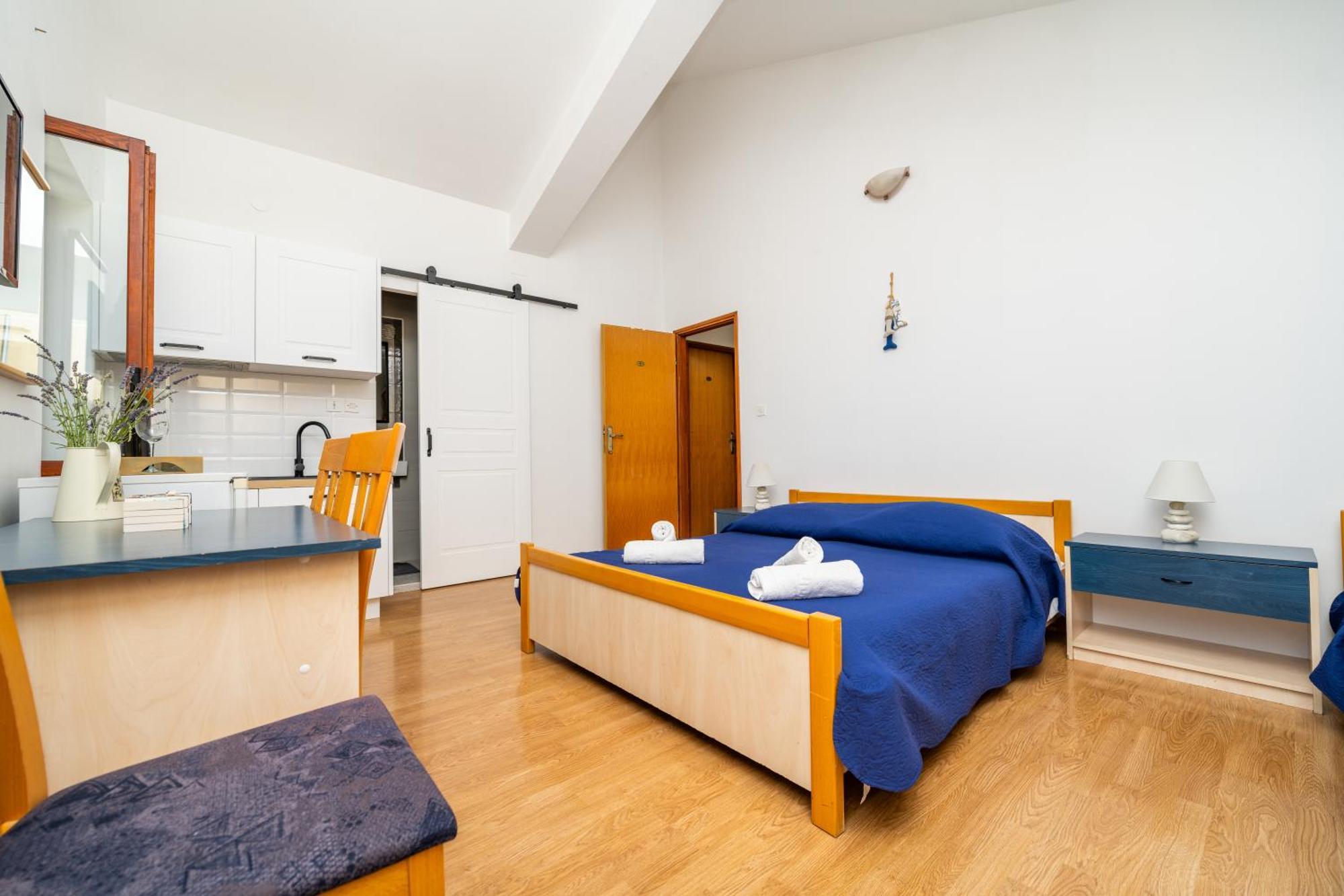 Sobe I Apartman Mareta Miholascica Exterior foto