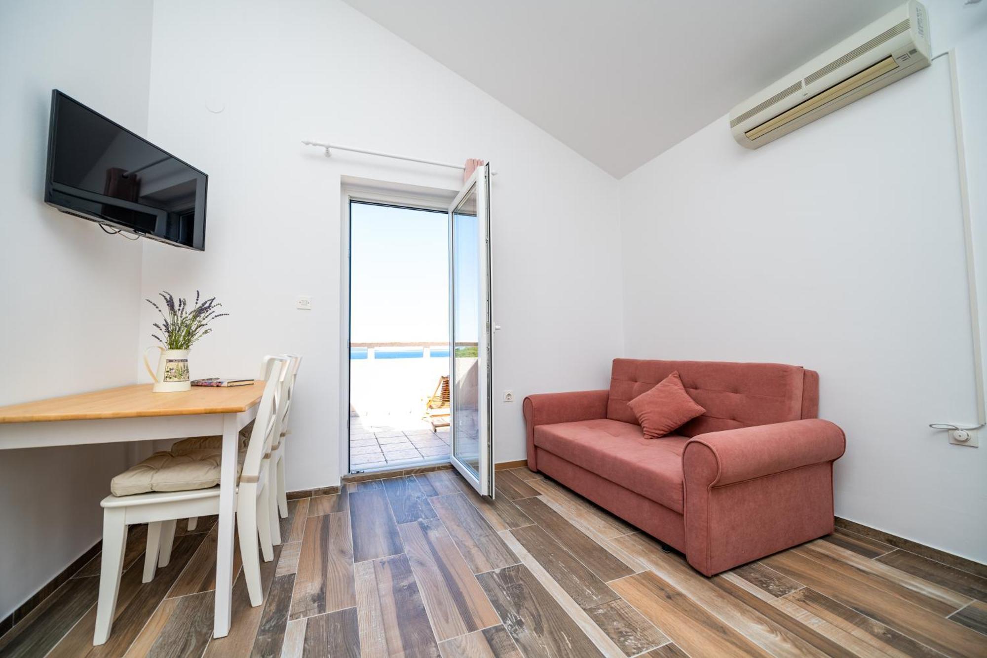 Sobe I Apartman Mareta Miholascica Exterior foto