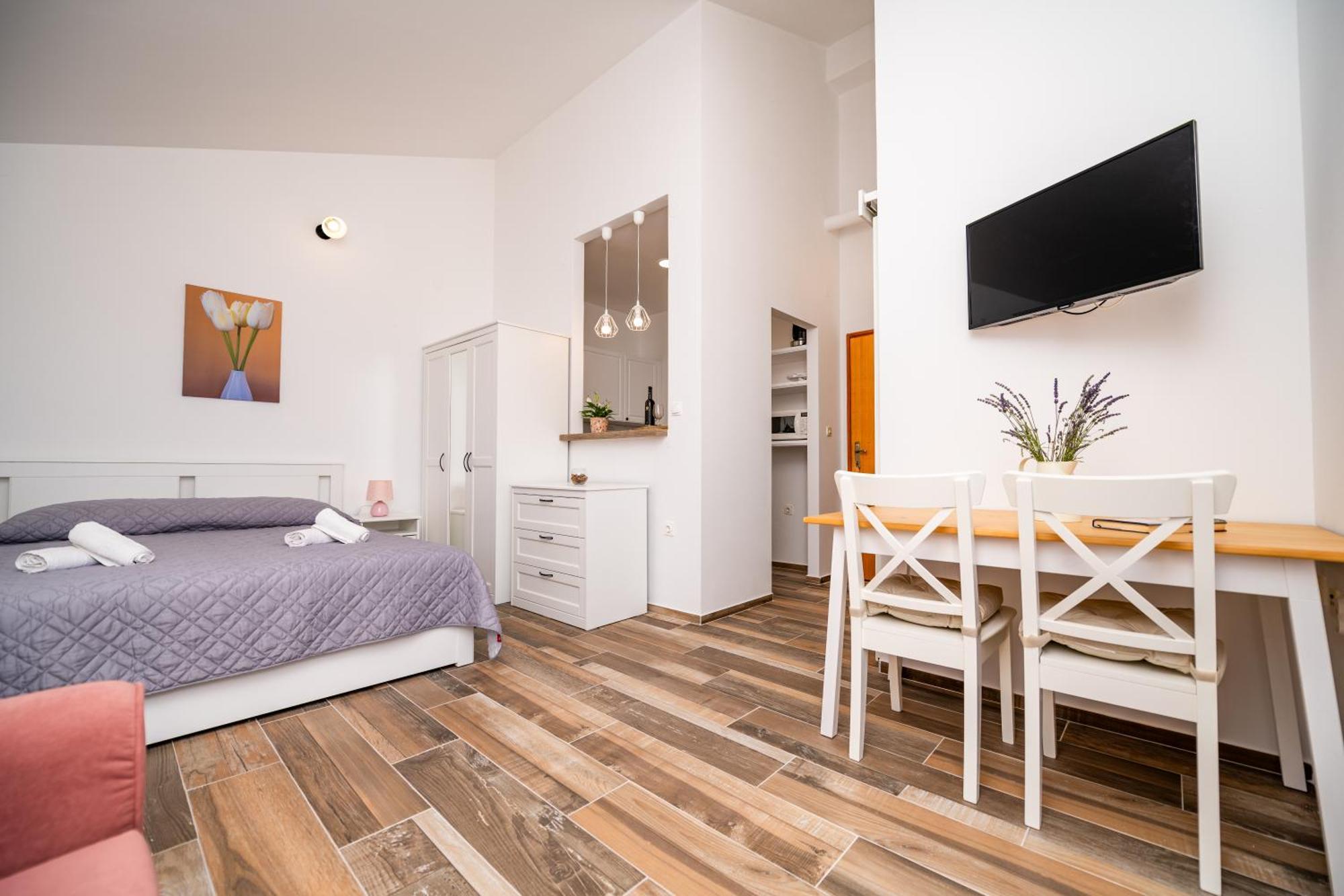 Sobe I Apartman Mareta Miholascica Exterior foto