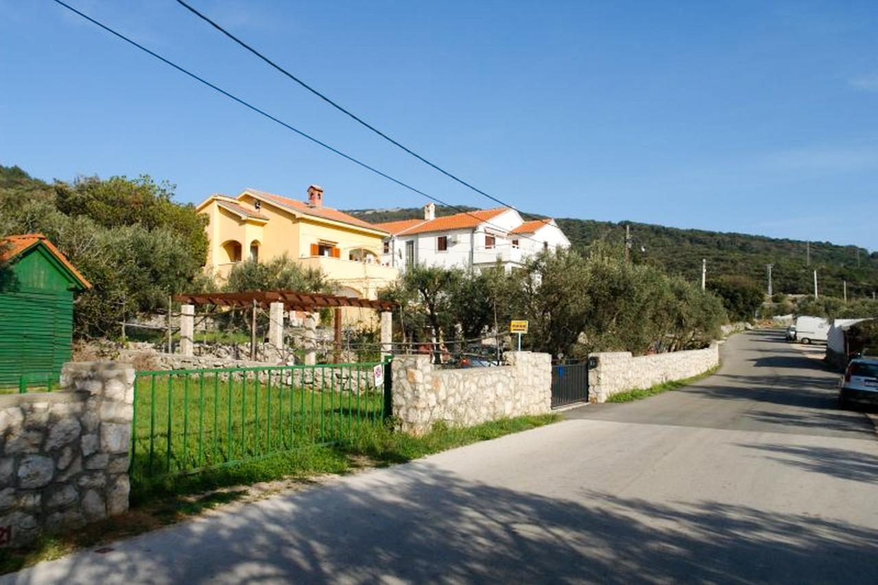 Sobe I Apartman Mareta Miholascica Exterior foto
